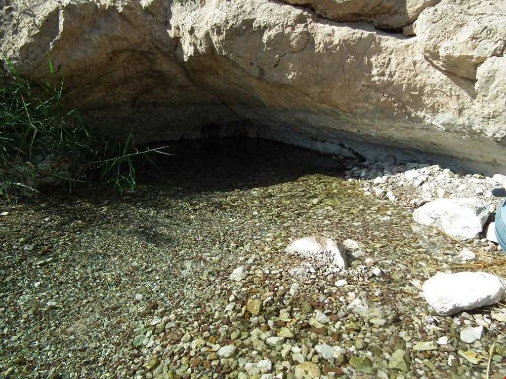 Golabi Spring