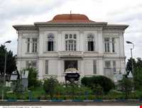 کاخ موزه نظامی انزلی