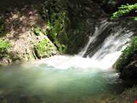 آبشار کبودوال