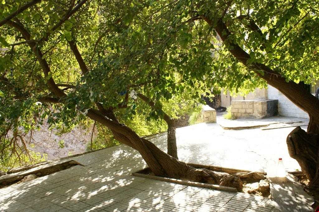 آرامگاه بابایادگار