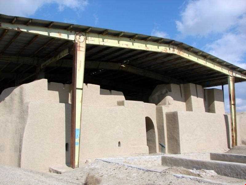 nooshijan  fire temple