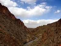 چشمه آب معدنی گشایش