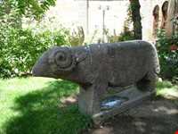 Zanjan Museum of Anthropology ( Rakhtshuy Khane Edifice )