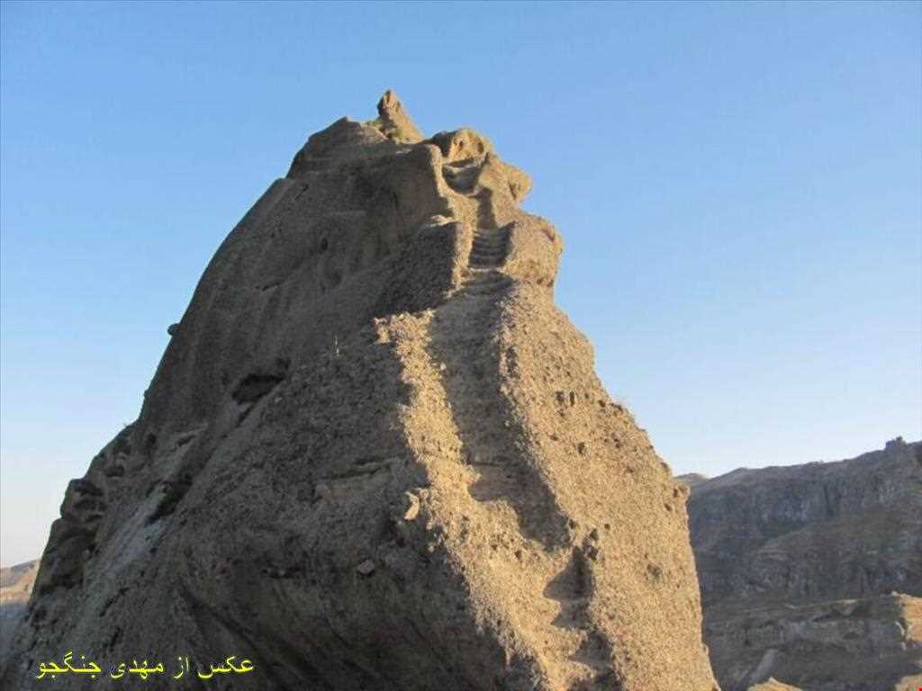 قلعه پشتاب یا قلعه پشتو