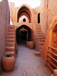 saryazd castle