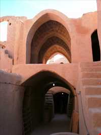 saryazd castle