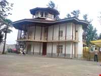 Kolah Farangi Edifice