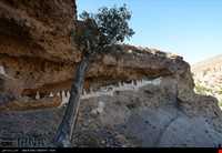 Haftad Molla Cemetery