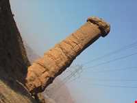 dudkesh-e jen ( takht div - Jen chimney )