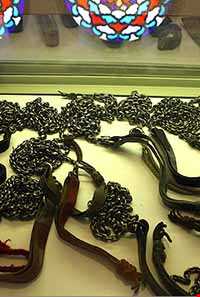 موزه سکه و مردم شناسی حیدرزاده