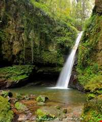 Zomorod Havigh waterfall