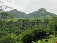 قله اسپیناس