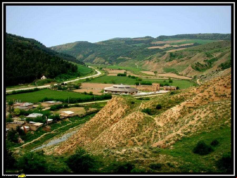 مسجد و مدرسه کریم ایشان