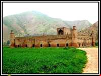 مسجد و مدرسه کریم ایشان