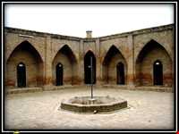 مسجد و مدرسه کریم ایشان