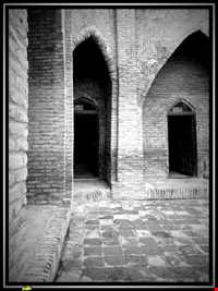 مسجد و مدرسه کریم ایشان