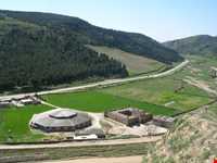 مسجد و مدرسه کریم ایشان