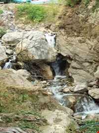 آبشار لارچشمه