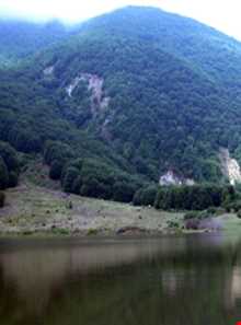 دریاچه یسان بره سر