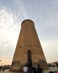 برج گنبد قابوس