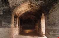 Pasangan caravan-serai