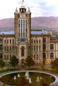 عمارت شهرداری تبریز و برج ساعت