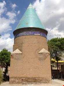 آرامگاه حمدالله مستوفی