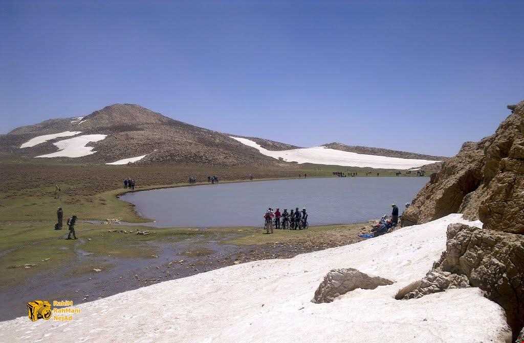 Barmfiruz lake