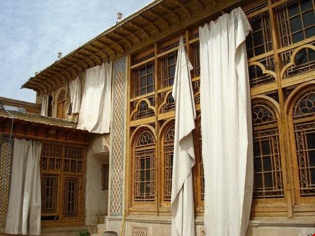 Forugh oll molk house