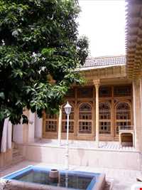 Forugh oll molk house