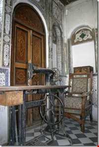 Forugh oll molk house