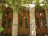 خانه لاری ها