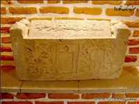 موزه سنگ نگاره‌ها ی مراغه ( مقبره آقالار )