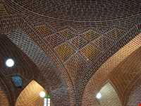 موزه سنگ نگاره‌ها ی مراغه ( مقبره آقالار )