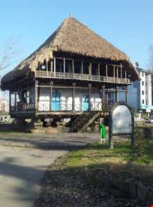 خانه گردشگری