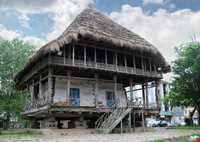 خانه گردشگری