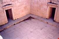 معبد آناهیتا بیشاپور