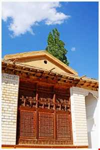 خانه نیما یوشیج