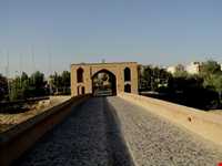 Shahrestan bridge