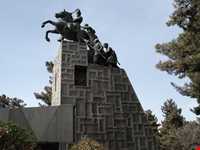 باغ موزه نادری