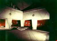 باغ موزه نادری