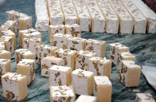 نوقا ( لوکا )