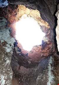 غار ارازه ( چاه ارازه - غار دیو )