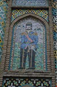 دروازه ارگ سمنان