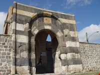 دروازه سنگی خوی