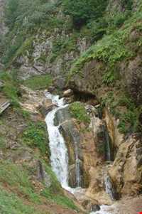 drasleh waterfall
