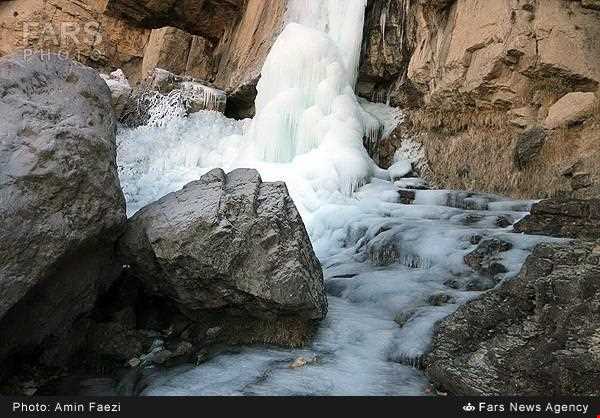 آبشار دشت ارژن