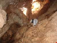 Beton cave ( ezhdeha cave )