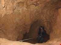 Beton cave ( ezhdeha cave )