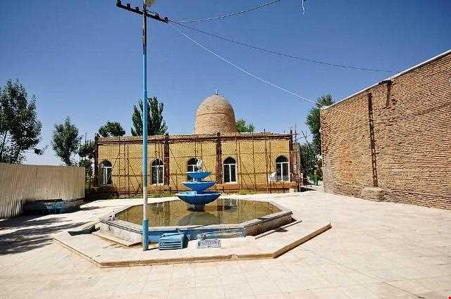 tomb of pir qeydar-e nabi